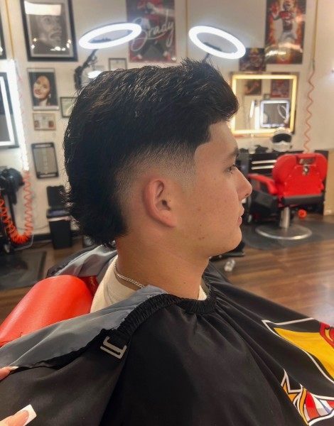 Modern mullet with a low taper